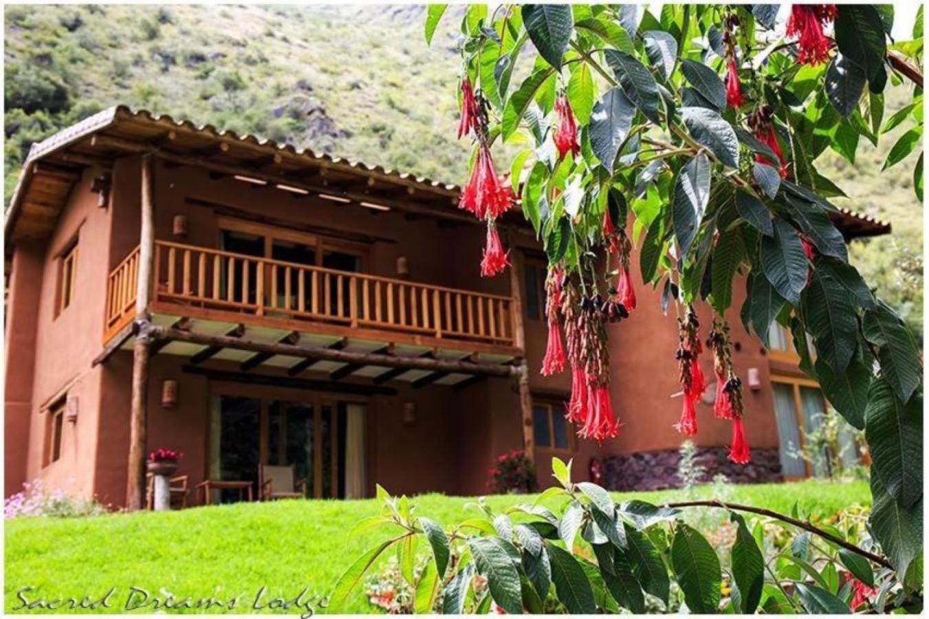 Sacred Dreams Lodge Urubamba Exterior photo