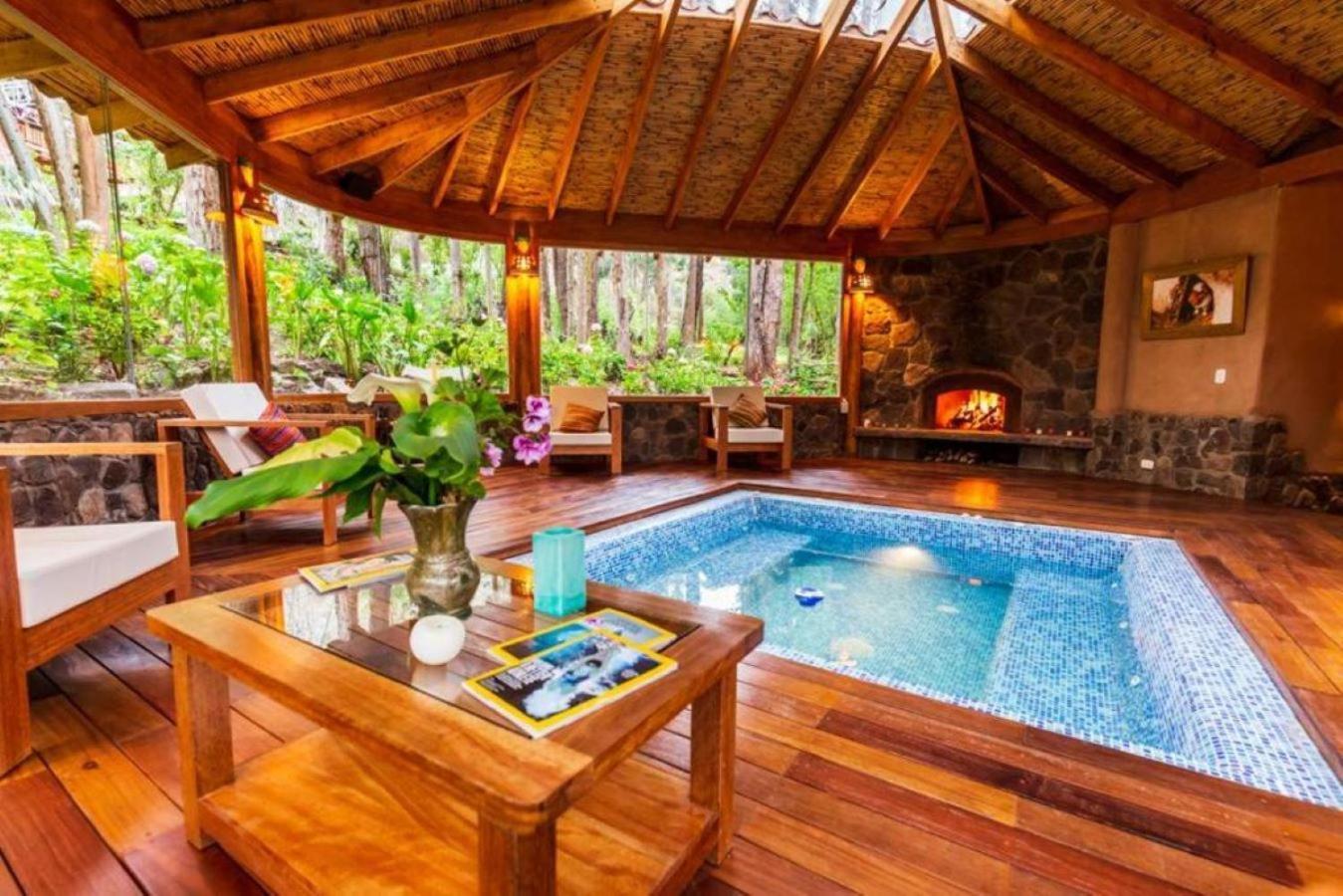 Sacred Dreams Lodge Urubamba Exterior photo