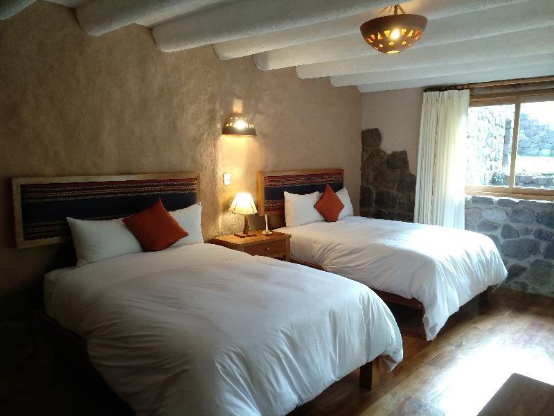 Sacred Dreams Lodge Urubamba Exterior photo